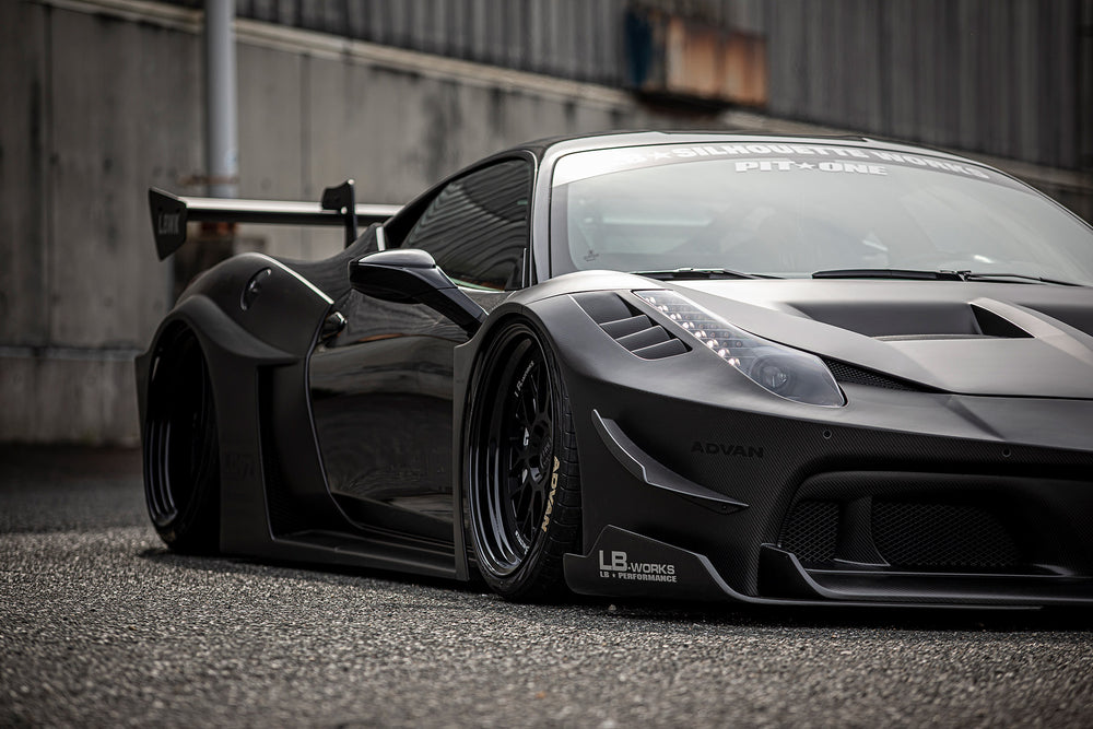 LB-Silhouette WORKS Ferrari 458 GT