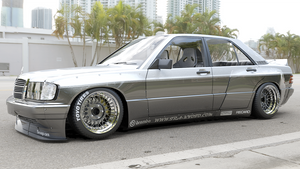 Pandem  Mercedes Benz  190E W201