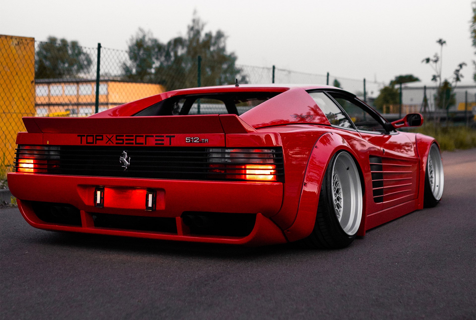 LB-WORKS Ferrari 512TR / Testarossa – Pandem USA