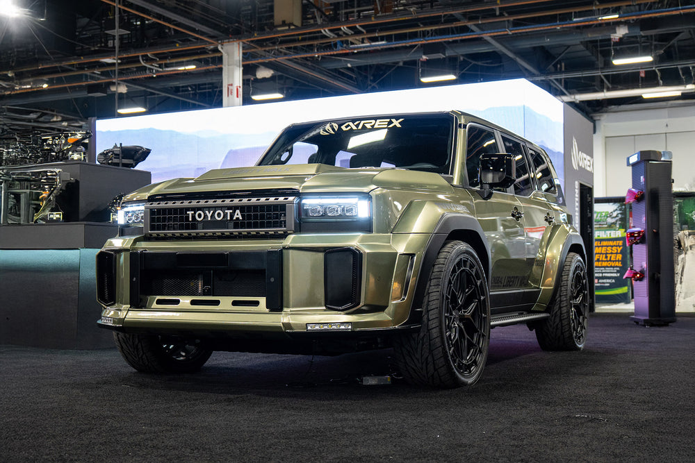 LB-WORKS TOYOTA LAND CRUISER 250 (FRP)