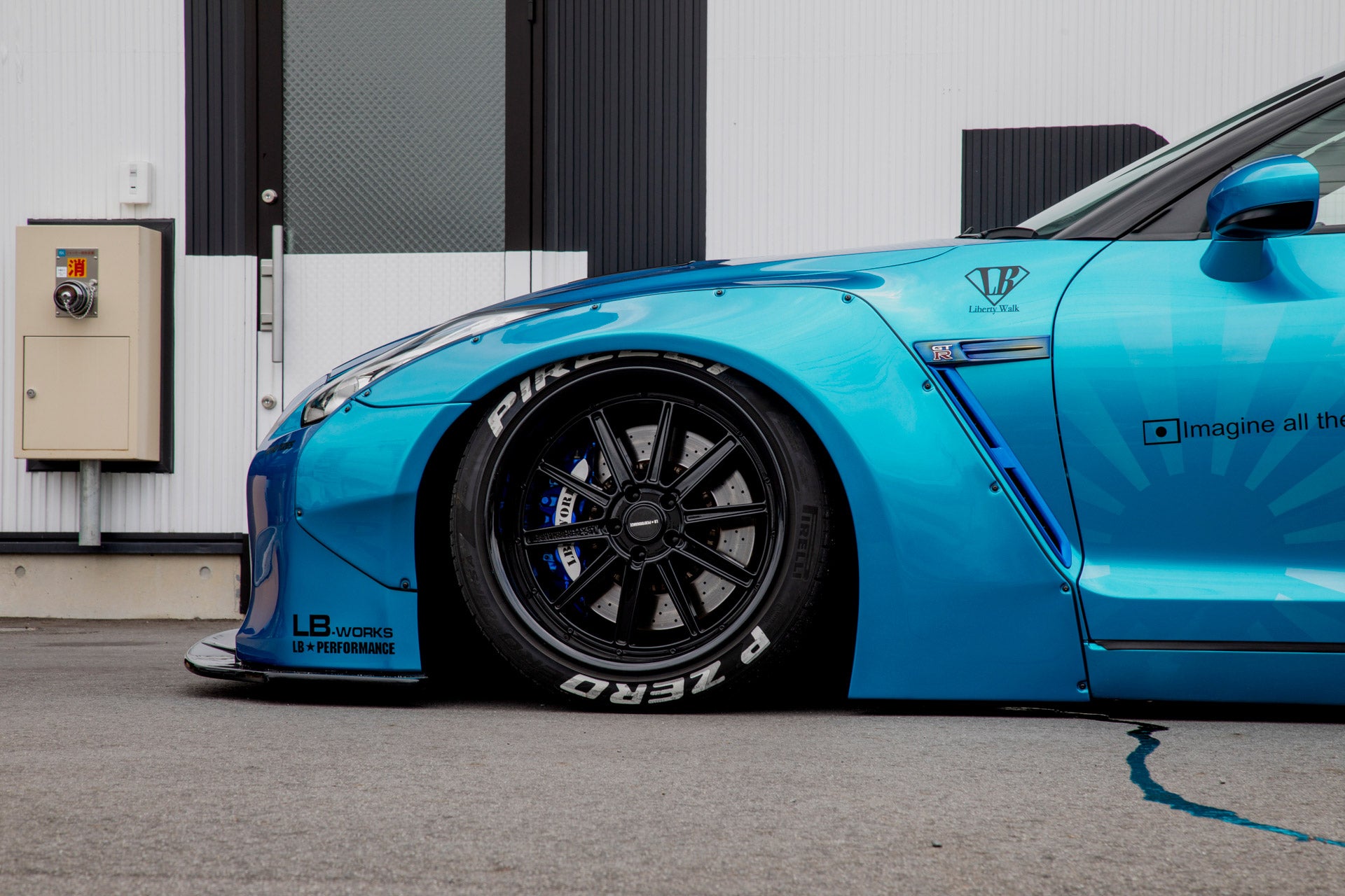 Phase 1 R35 LB-WORKS NISSAN GT-R R35 Type 1 – Pandem USA