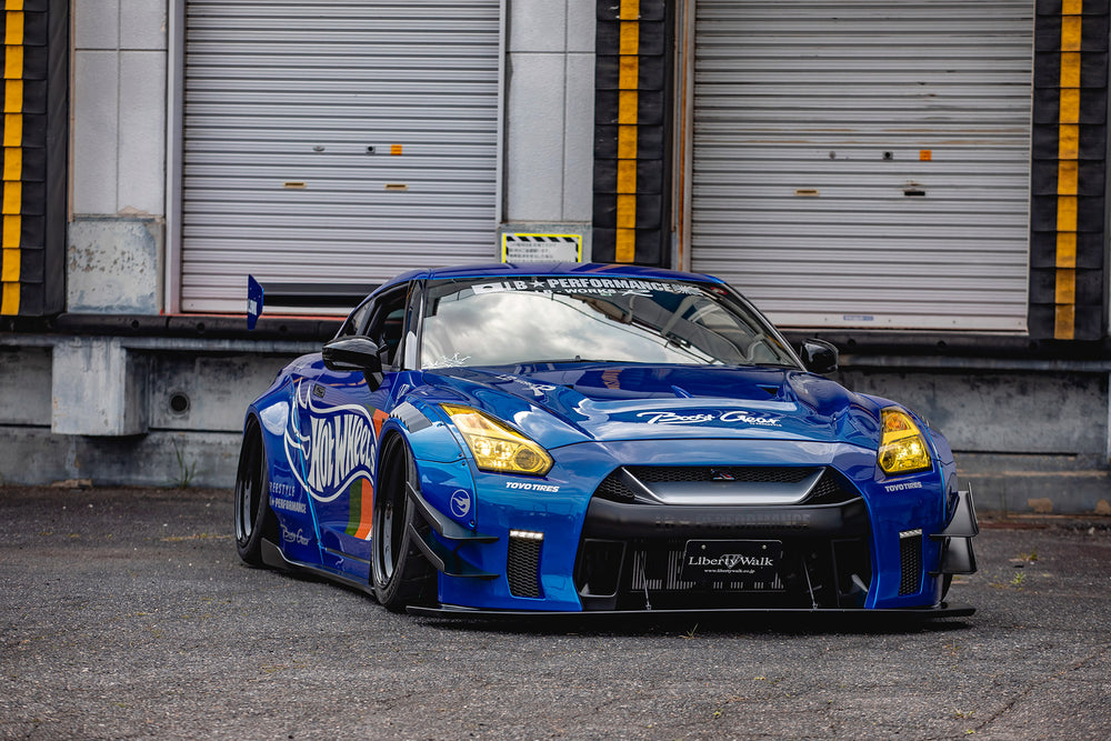 LB-WORKS NISSAN GT-R R35 Type 2 (Container Shipping)