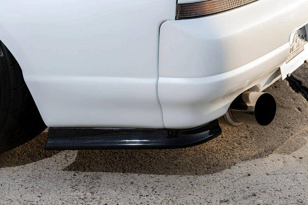 Garage Active Widebody Kit - R33 Nissan Skyline GT-R